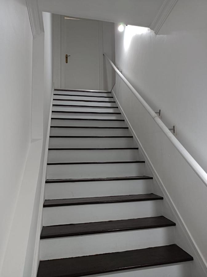 Santo Cristo Apartments ปอนตาเดลกาดา ภายนอก รูปภาพ